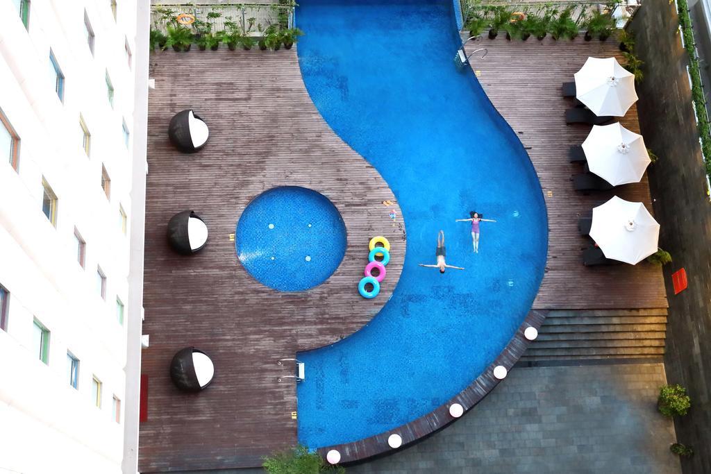 Pop! Hotel Gubeng Surabaya Exterior foto