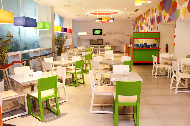 Pop! Hotel Gubeng Surabaya Exterior foto